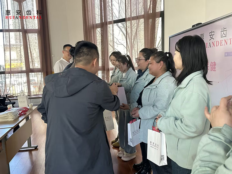 兰州牙科，兰州口腔，兰州看牙，兰州种植牙，兰州牙齿矫正